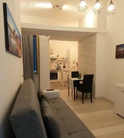 Suite 332 Cagliari Bagian luar foto
