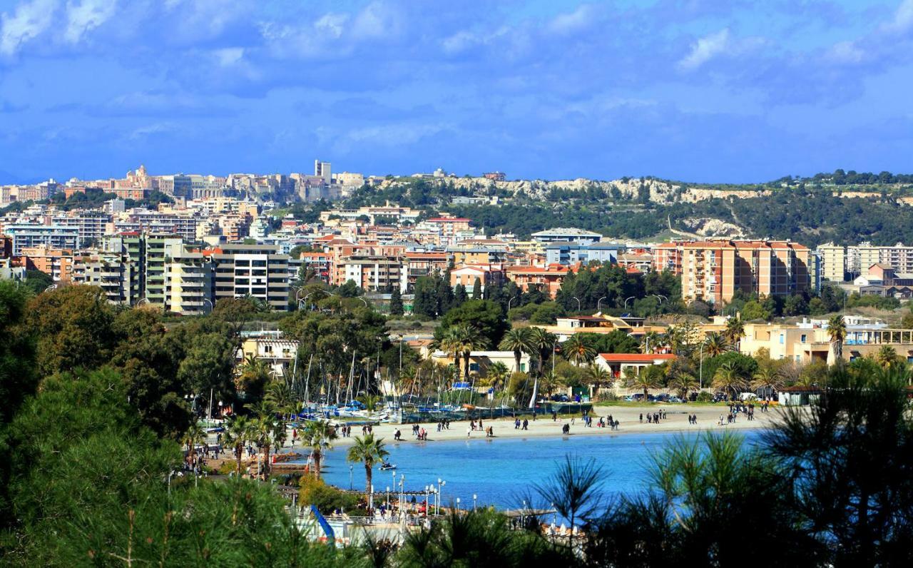 Suite 332 Cagliari Bagian luar foto